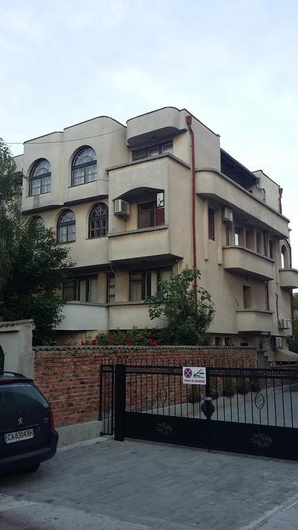 Hotel Dvete Brezi Burgas Esterno foto